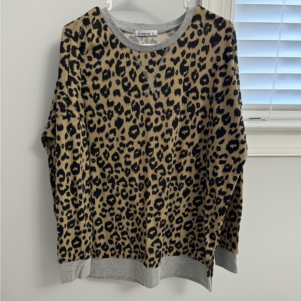 Levaca sweatshirt tunic, leopard animal print, XL.